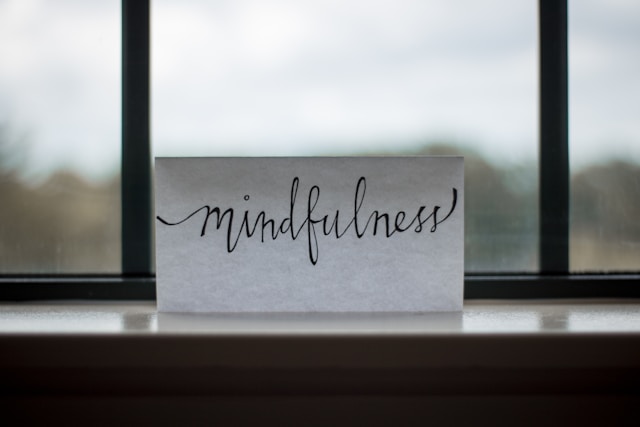 Read more about the article How Mindfulness Can Transform Your Daily Life: Unlock Inner Peace